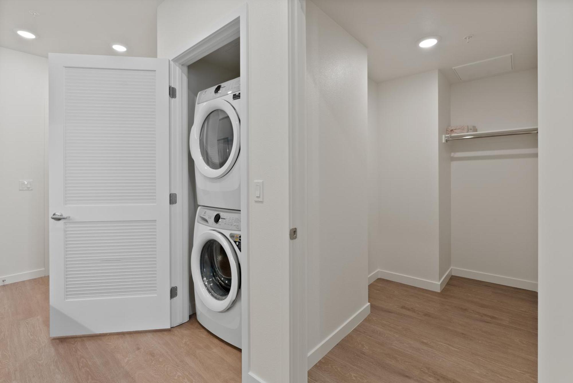 Bright Studio On Sunset Blvd, Free Parking, Gym, And Pool Los Angeles Esterno foto